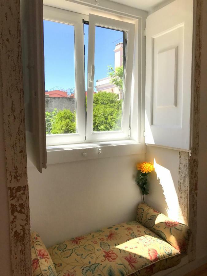 Lavra Tram Apartment Lisbona Esterno foto